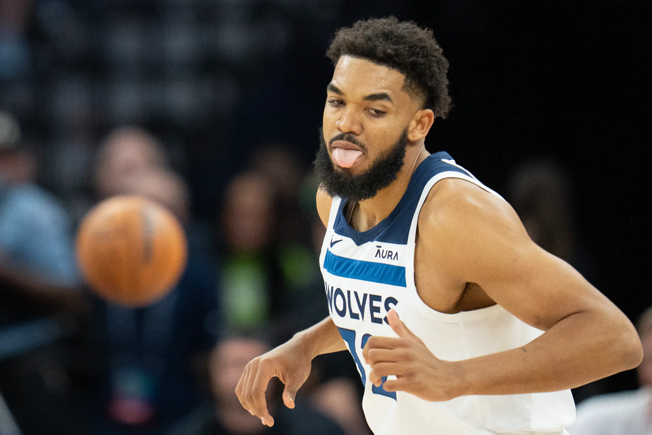 90 Timberwolves Timberwolves stifled, humbled in 117-90 Game 3 loss to Denver