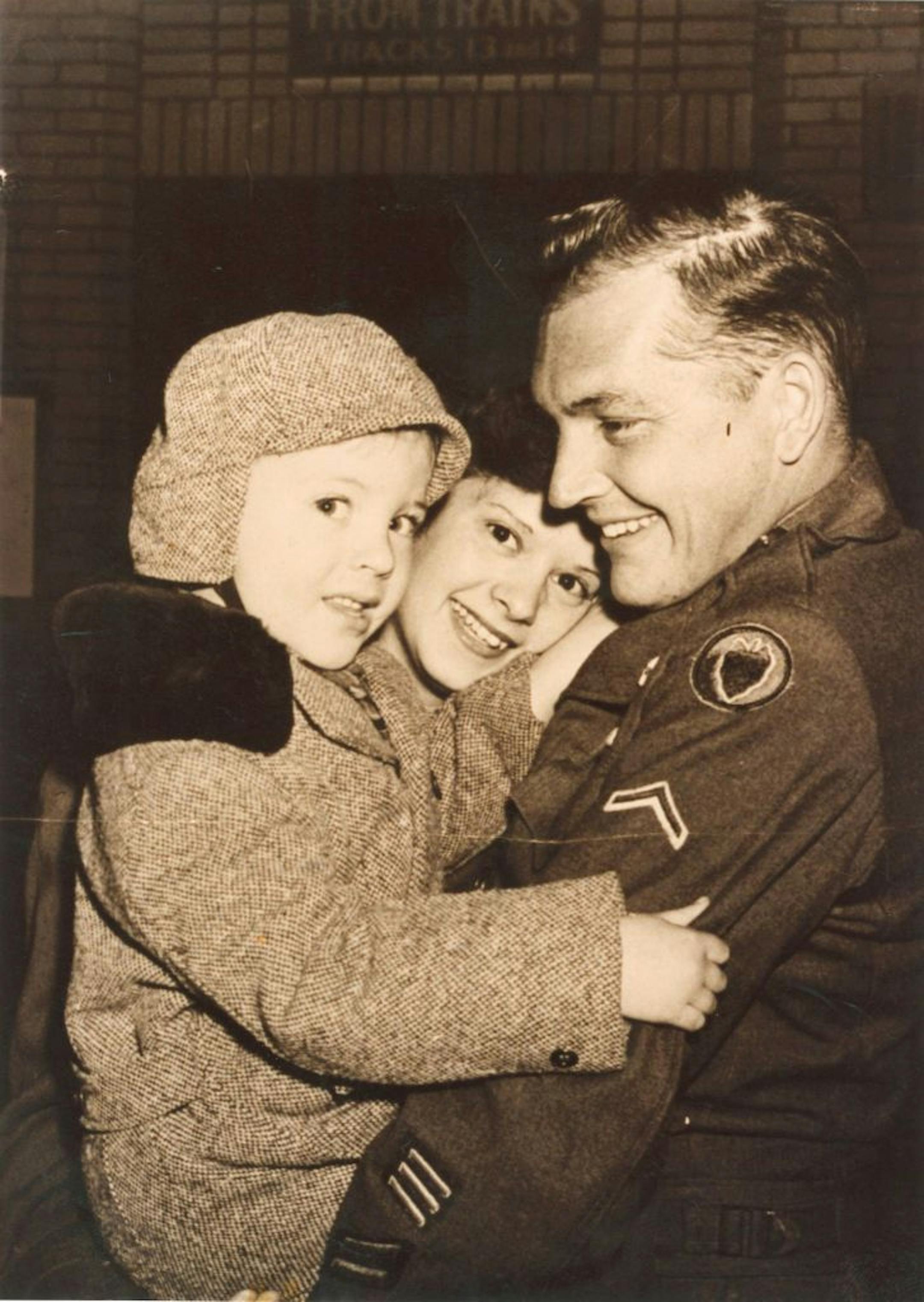 William Henninger, wife Dorothy and son Wally in 1950.