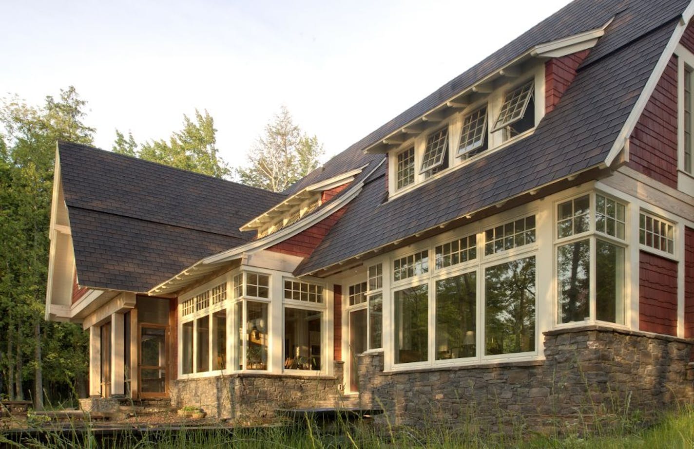 Rafter tails give the home on Lake Superior the look of a seaside cottage.