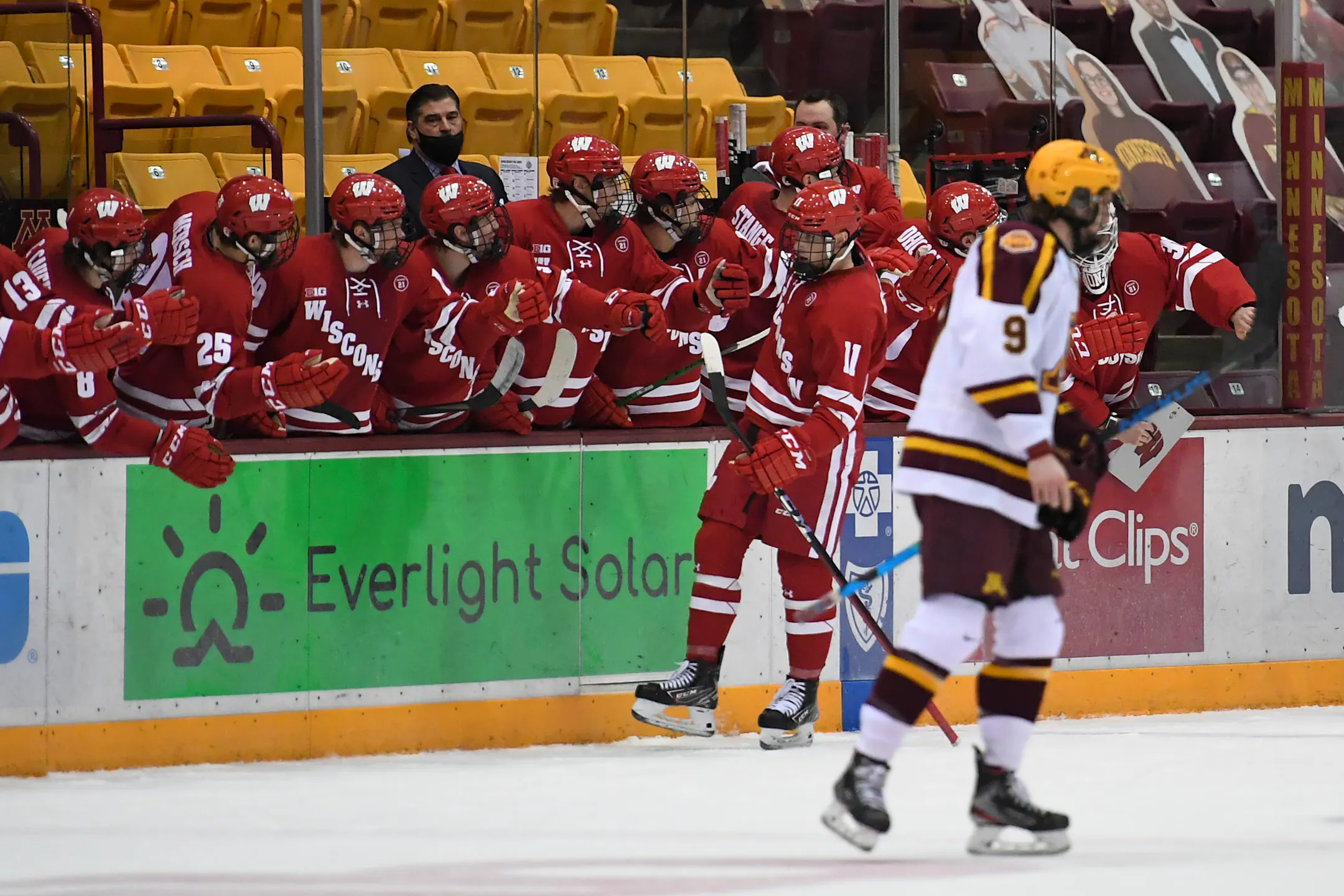 Gophers hockey swept by Wisconsin after Saturday night drubbing