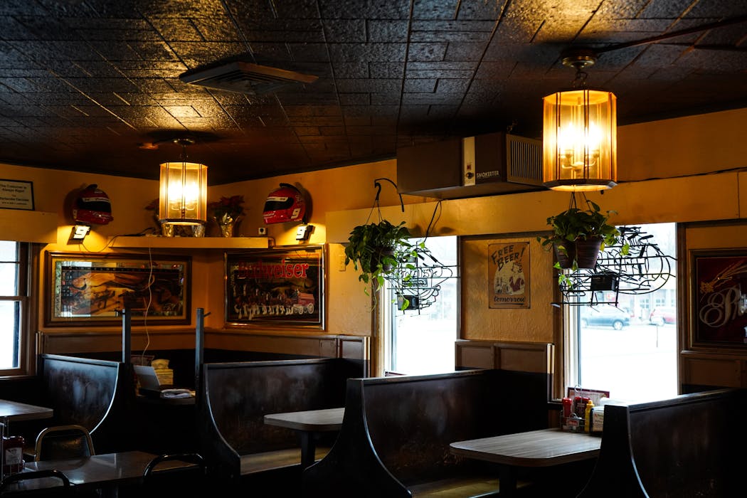 Sandy's Tavern in Richfield