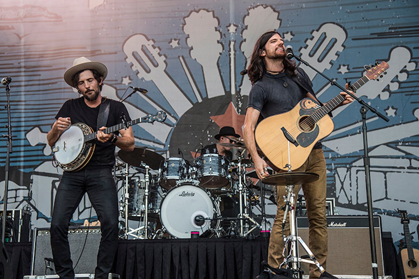 Scott Avett and Seth Avett of the Avett Brothers.