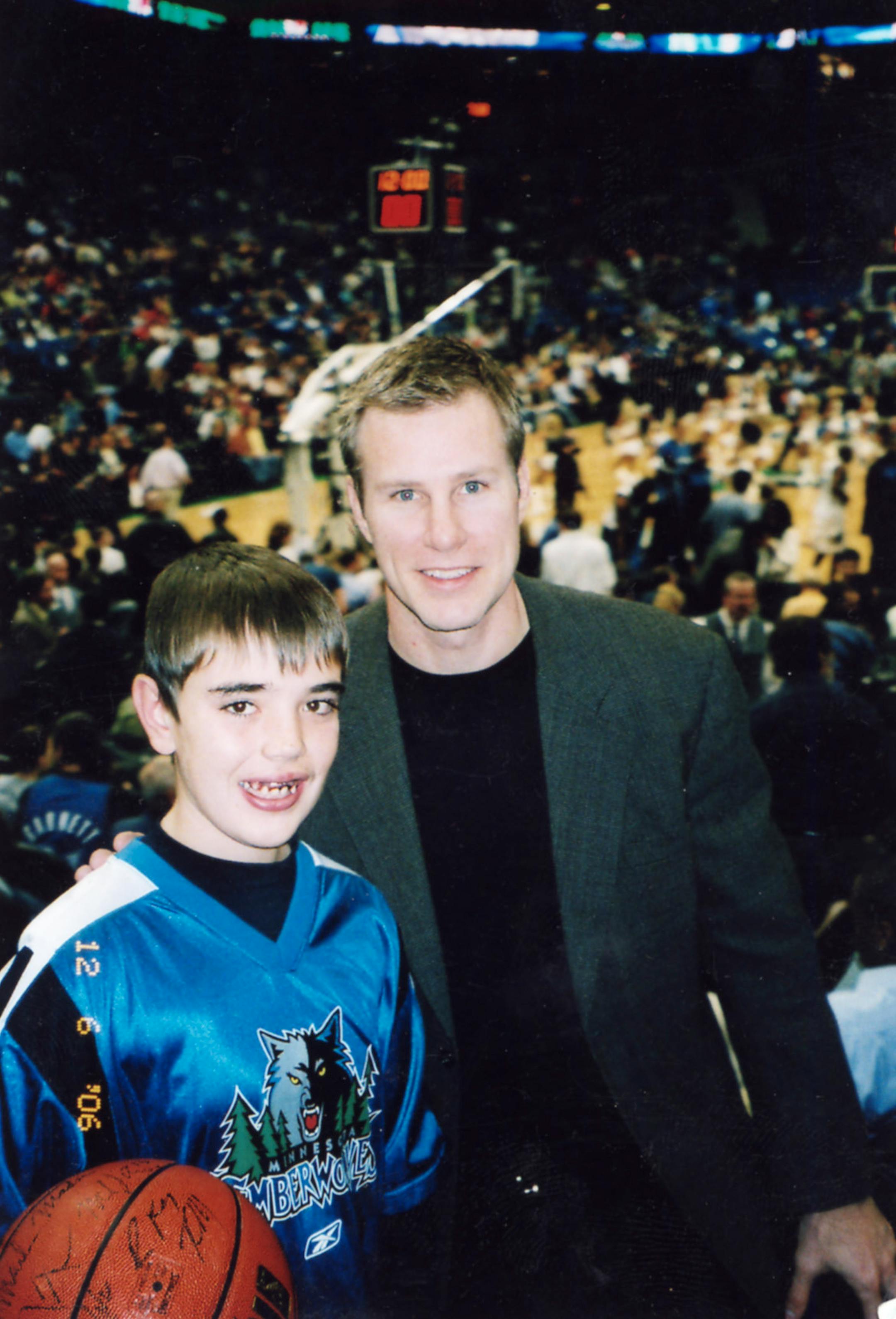 Wolves fan Matthew Gamber and Fred Hoiberg