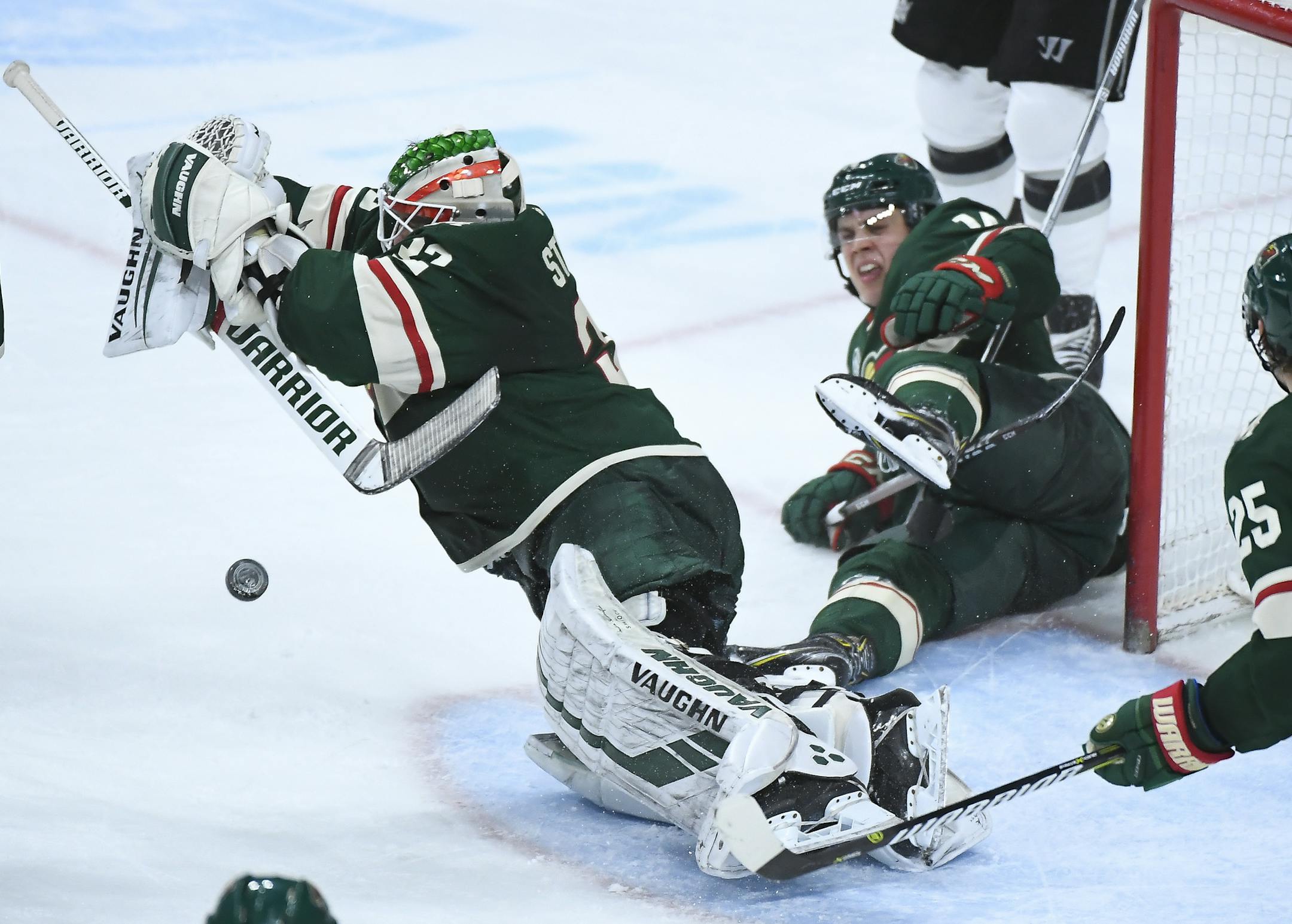 Minnesota Wild goaltender Alex Stalock (32) made a save off a Los Angeles Kings shot in the third period. ] Aaron Lavinsky &#xa5; aaron.lavinsky@startribune.com The Minnesota Wild played the Los Angeles Kings Tuesday, Jan. 15, 2019 at the Xcel Energy Center in St. Paul, Minn.