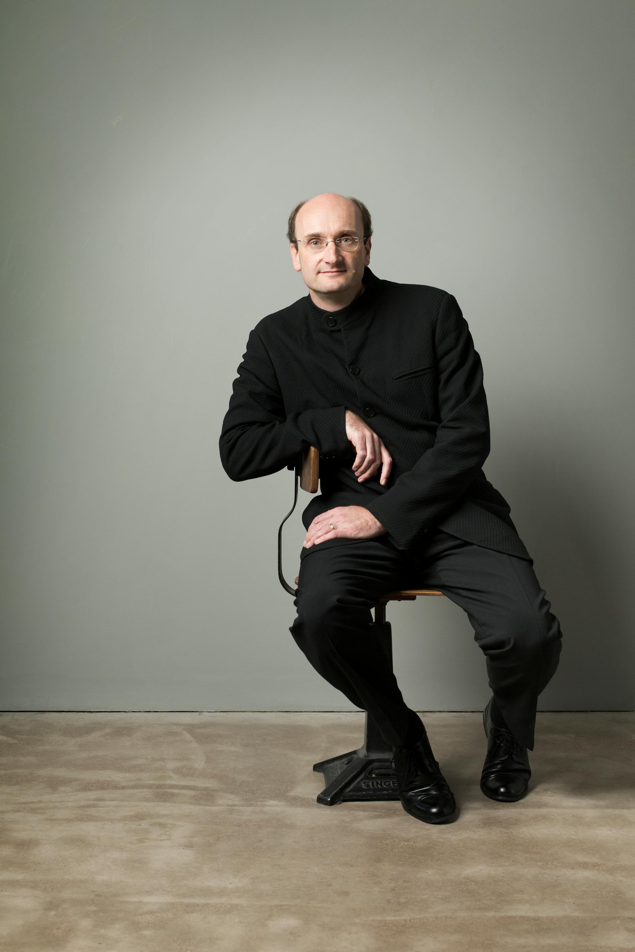 Conductor Andrew Manze photographed for Intermusica by Benjamin Ealovega. Commissioned by Tim Woodall.