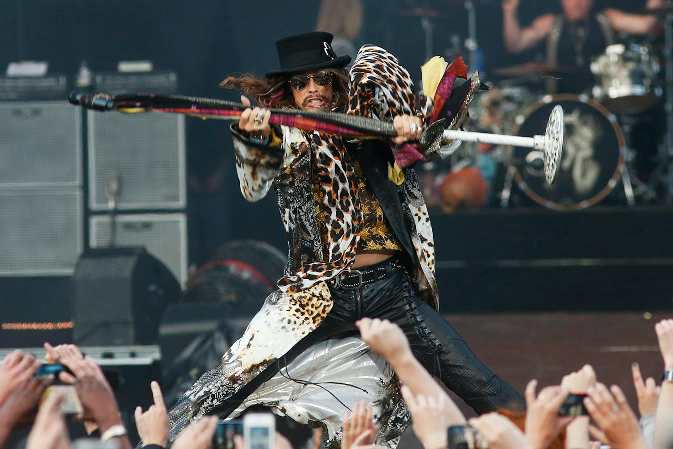 Steven Tyler of US band Aerosmith performs at the Calling festival in London, Saturday, June 28, 2014. Thousands of music fans are expected at the weekend's festival to see acts such as Aerosmith and Stevie Wonder. (Photo by Jim Ross/Invision/AP)