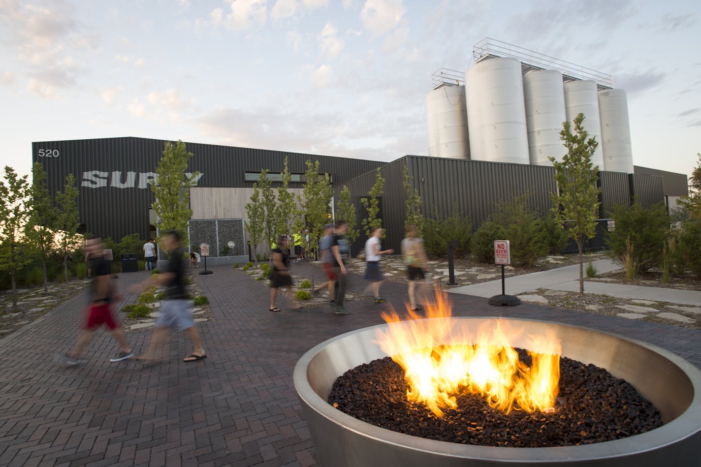 Workers at Surly's beer hall and pizzeria presented management Monday with their intent to unionize. (AARON LAVINSKY/Star Tribune