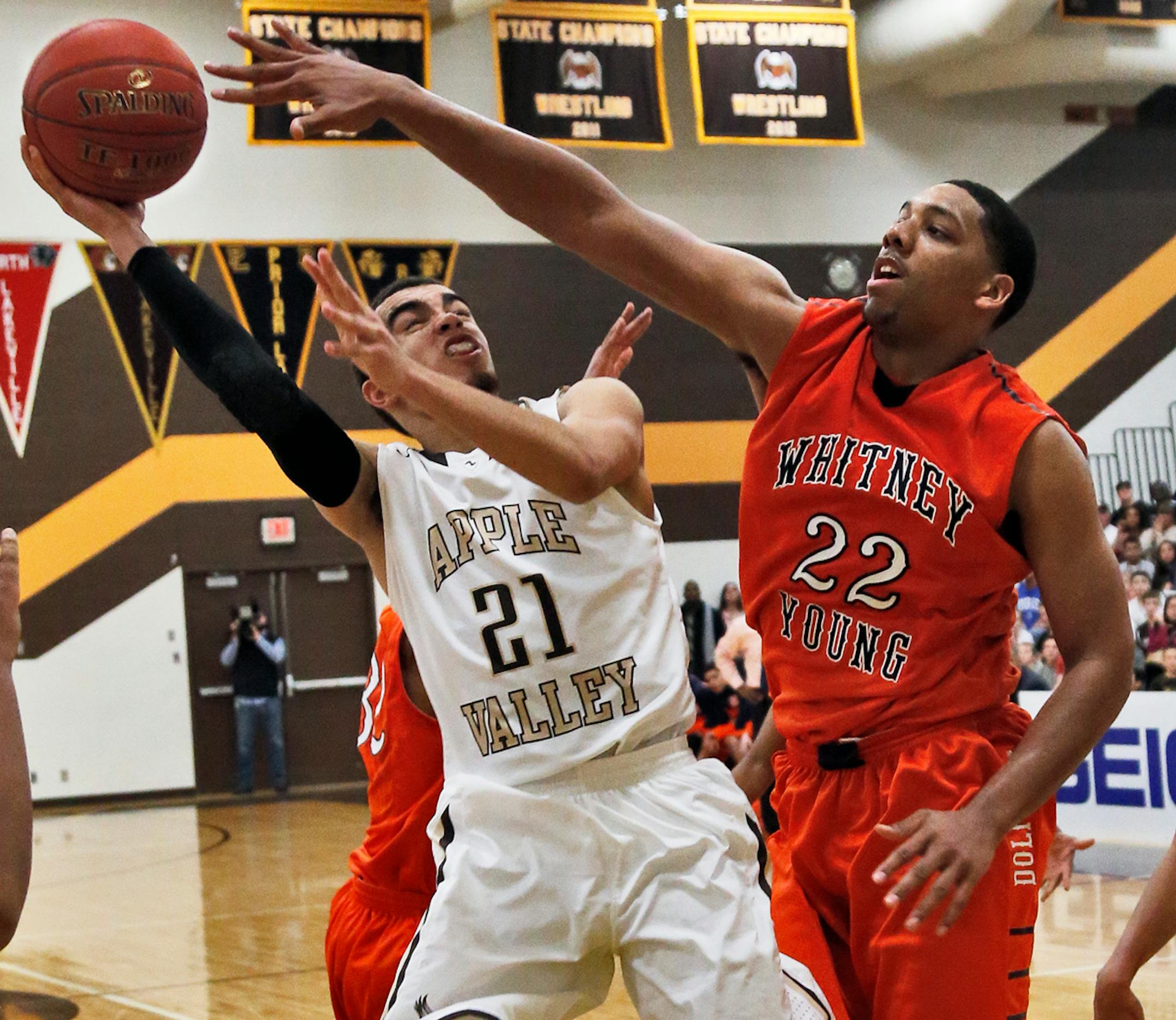 The dynamic recruiting duo — Apple Valley’s Tyus Jones and Chicago Whitney Young’s Jahlil Okafor — squared off Thursday, with Okafor’s team pulling out an 80-70 win.