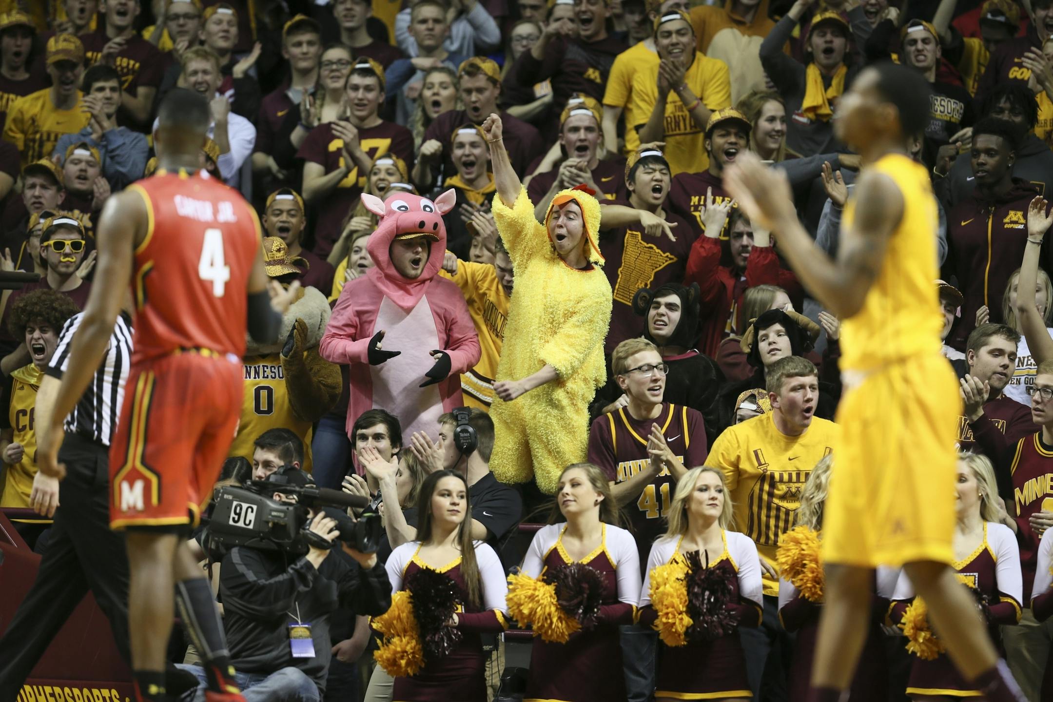Gophers fans cheered during the close last minutes of the second half.