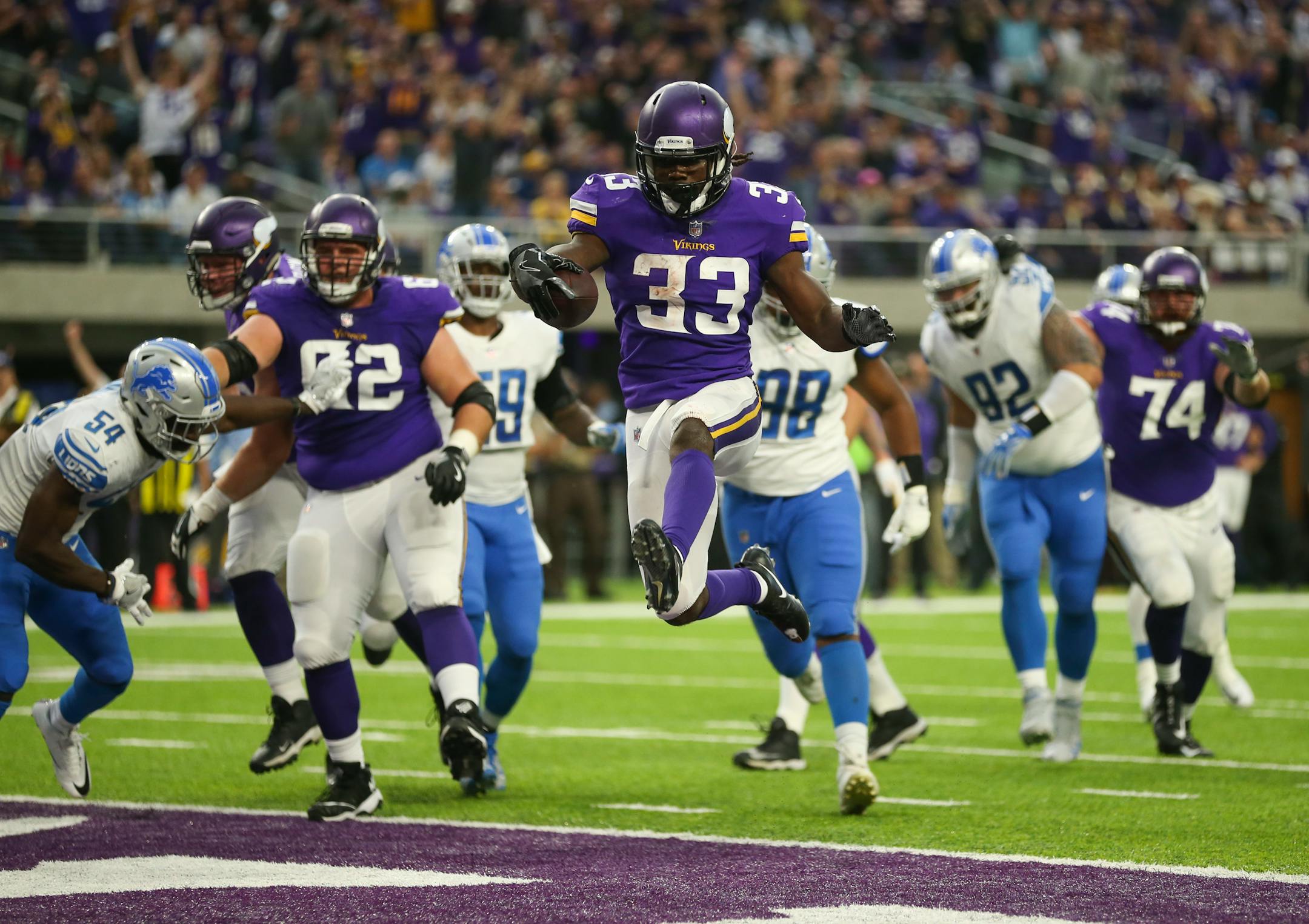 Minnesota Vikings running back Dalvin Cook celebrated his five yard touchdown run in the second quarter. ] JEFF WHEELER � jeff.wheeler@startribune.com The Minnesota Vikings faced the Detroit Lions in an NFL football game Sunday afternoon, October 1, 2017 at U.S. Bank Stadium in Minneapolis.
