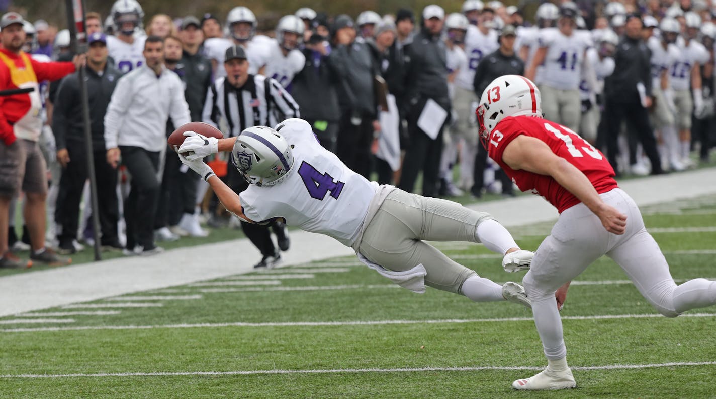 A pass intended for St. Thomas' Vinny Pallini was just out of reach in the second quarter.
St. John's topped St. Thomas 40-20 in the MIAC battle of the Johnnies and Tommies football game in Collegeville, Minn. ] Shari L. Gross &#x2022; shari.gross@startribune.com The Johnnies-Tommies MIAC rivalry continued as St. Thomas traveled to Collegeville to face St. John's on Saturday, October 13, 2018.