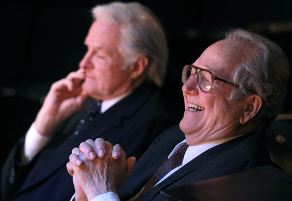 In Front, Clyde Lund as Harry Blackmun and Nathaniel Fuller as Warren Burger at the History Theater in St. Paul. ] TOM WALLACE &#x2022; twallace@start