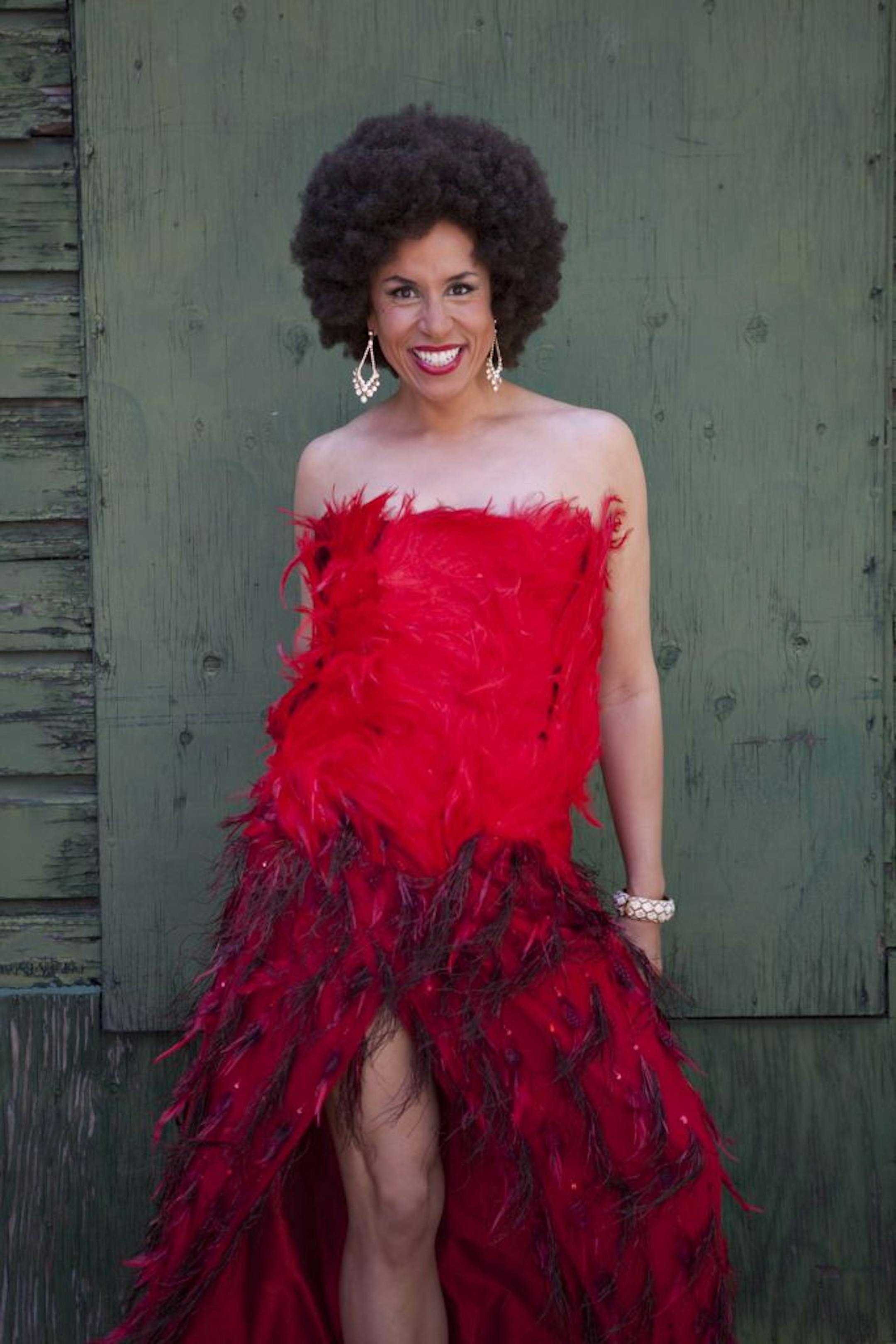 JOMAMA JONES: RADIATE LIVE! comes to Pillsbury House + Theatre