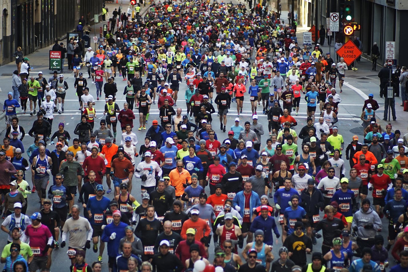 Runners were off in the 26.2 race.] Coverage of the Twin Cities Marathon. The race starts early at U.S. Bank Stadium and finishes at the Capitol.Richard Tsong-Taatarii/rtsong-taatarii@startribune.com