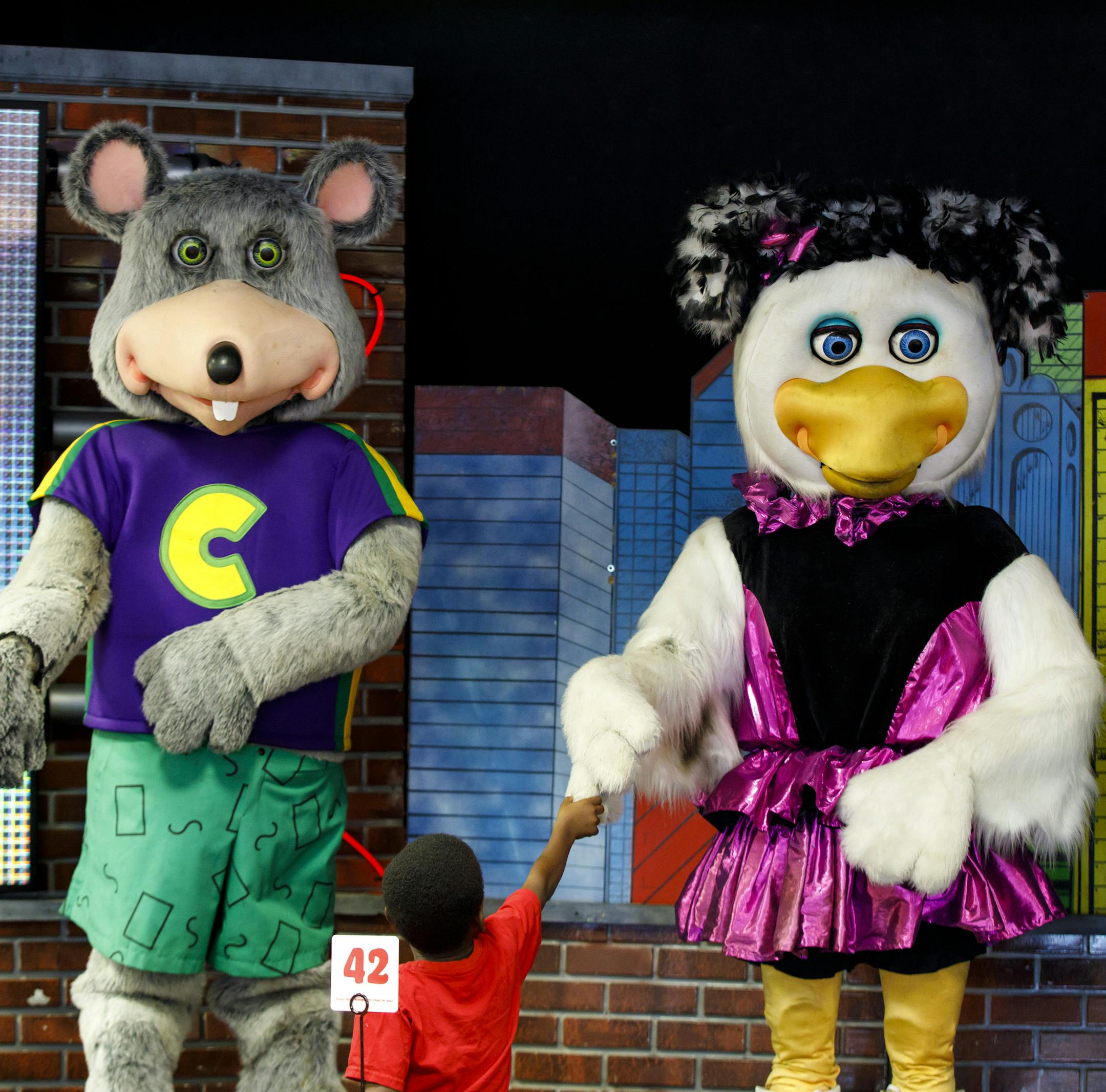 Chuck E. Cheese is phasing out its iconic animatronic band, the larger-than-life ensemble that has performed for decades.