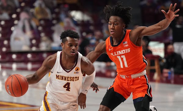 Barnyard mess: No. 5 Illinois runs away from Gophers in 94-63 blowout