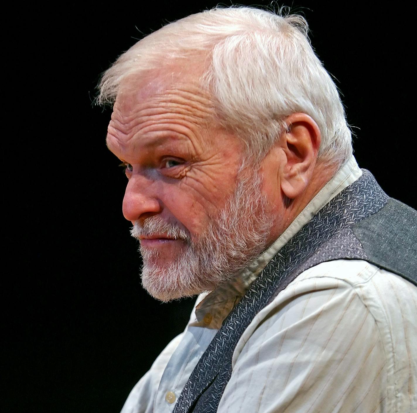 FILE -- Brian Dennehy during a dress rehearsal of Richard Nelson's "Conversations in Tusculum" at the Public Theater in New York on Feb. 19, 2008. Dennehy, a versatile actor known for his work on film and the stage, spanning 50 years, action movies, comedies and Shakespeare, died on Wednesday, April 15, 2020. He was 81. (Andrea Mohin/The New York Times)