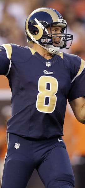 St. Louis Rams quarterback Sam Bradford passes in the first quarter of a preseason NFL football game against the Cleveland Browns Saturday, Aug. 23, 2