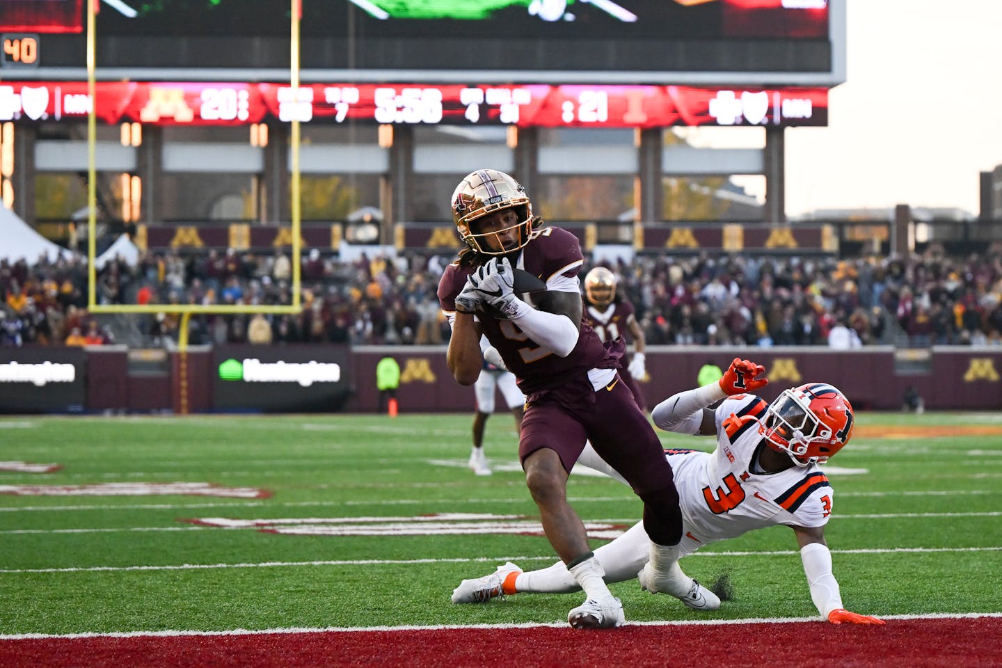 Gophers junior Daniel Jackson rising into one of Big Ten's top receivers