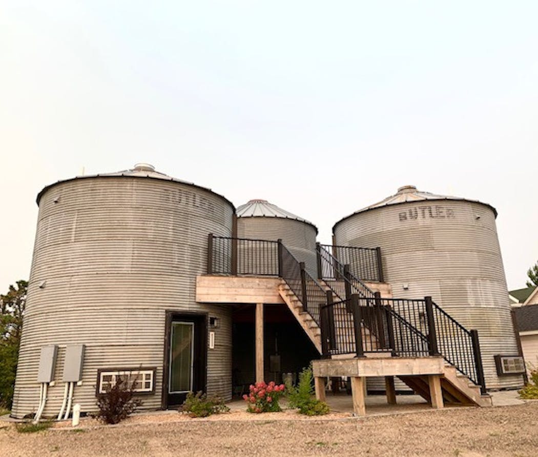 A Minnesota couple opened luxury mini rooms in revamped grain bins in 2019 near Alexandria. The four grain bins were repurposed into eight rooms on two levels.