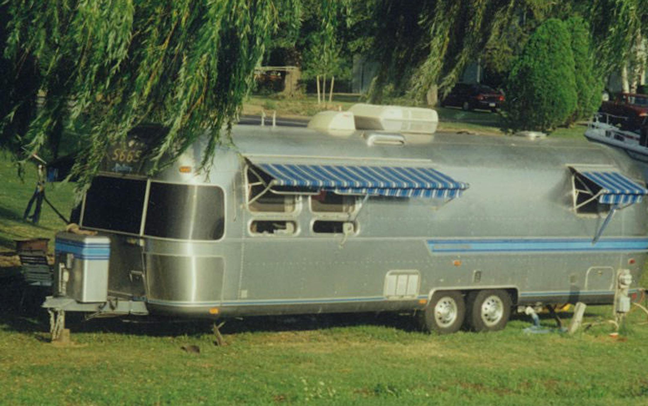 1986, 31-foot Sovereign