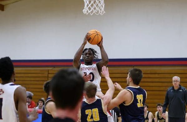 Former Saint Mary’s All-America guard Raheem Anthony said about 40 schools were interested in him once he entered the transfer portal before he chos