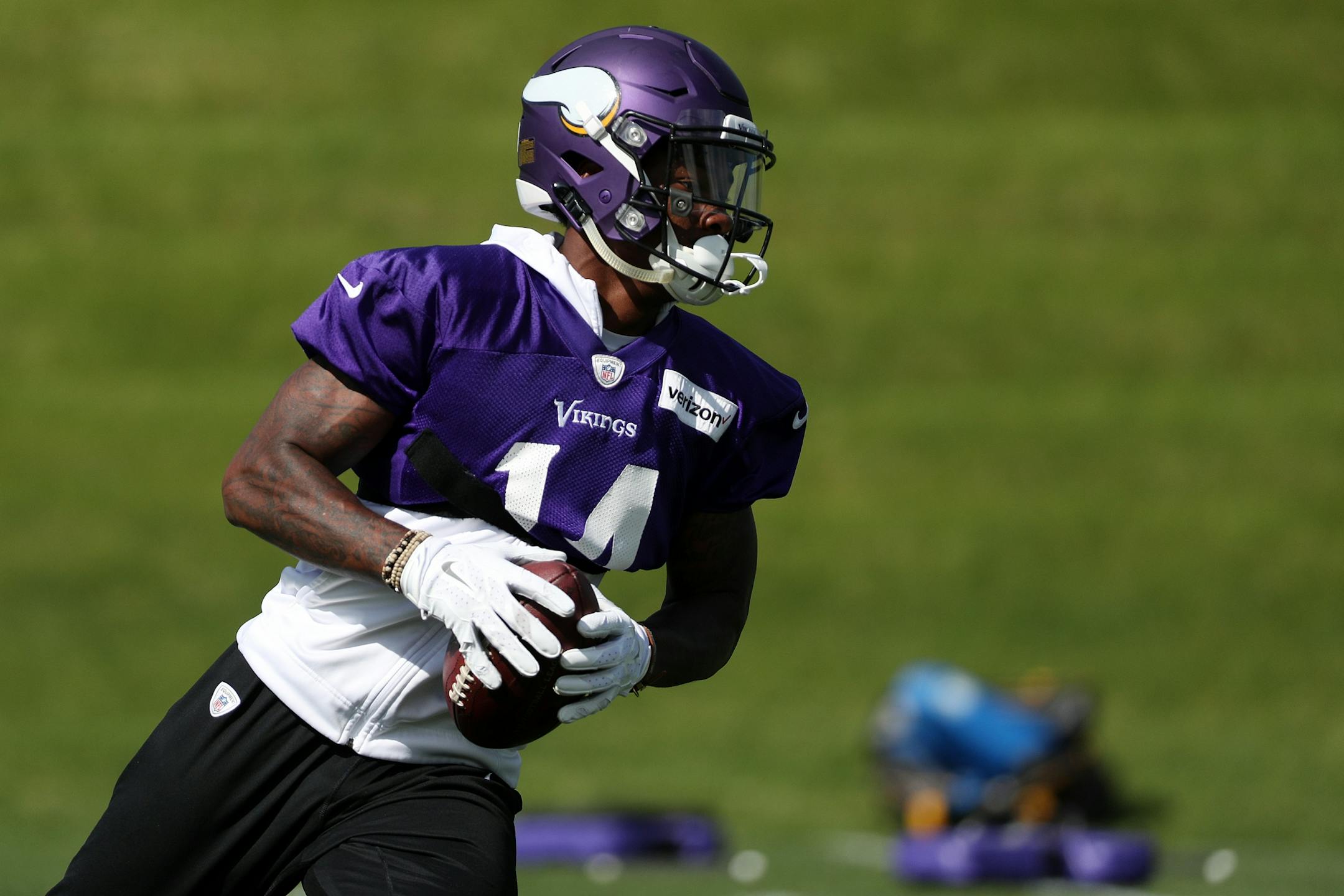 Minnesota Vikings wide receiver Stefon Diggs (14)