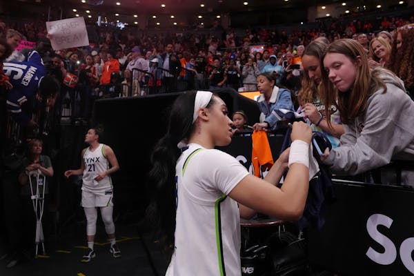 Brea Beal signed autographs in Toronto on Saturday after the Lynx played a preseason game.