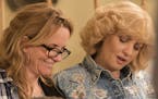 Director Lea Thomspon with star Wendi McLendon-Covey on the set of "The Goldbergs."