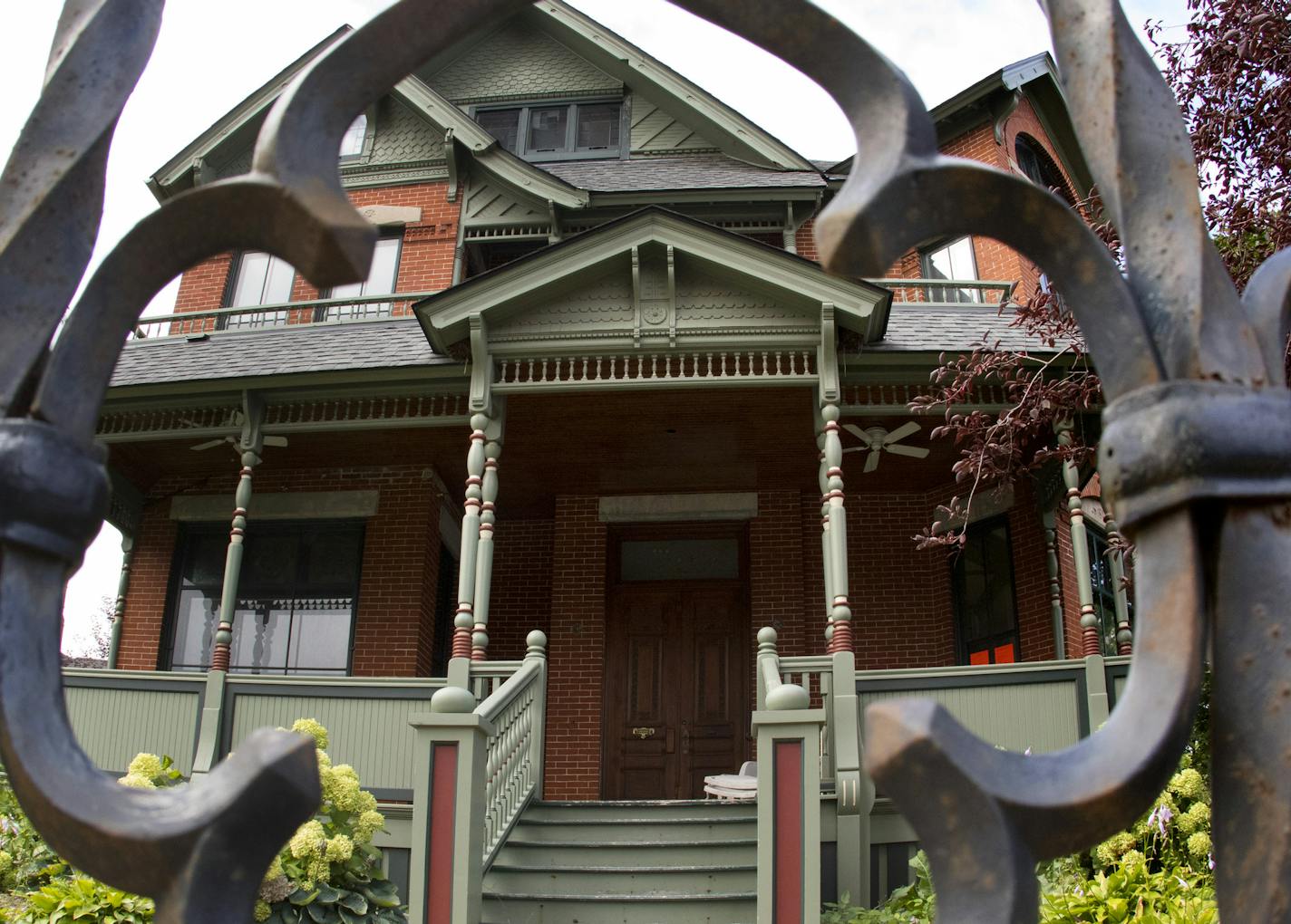 The African American Museum's Minneapolis property at 1700 3rd Ave. is going up for foreclosure sale months after the museum lost out in a lawsuit filed by the contractor, who had not been paid. ] Brian.Peterson@startribune.com Minneapolis, MN - 9/22/2015