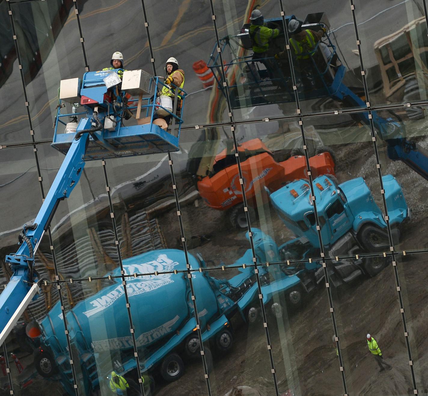 Construction was underway at U.S. Bank Stadium Friday in Minneapolis. ] (AARON LAVINSKY/STAR TRIBUNE) aaron.lavinsky@startribune.com B3 photo taken Friday, Nov. 20, 2015 in Minneapolis, Minn.