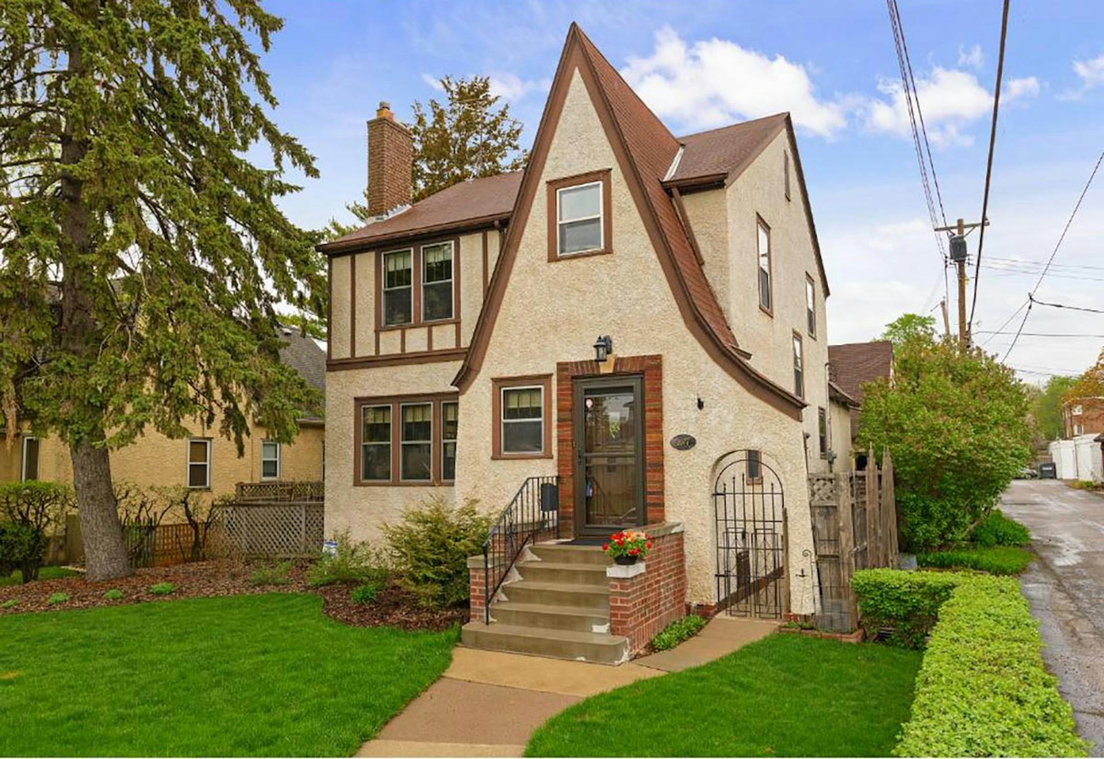 St. Paul
Built in 1929, this four-bedroom, three-bath house located in the Highland neighborhood has 2,527 square feet and features three bedrooms on one level, fireplace, formal dining room, hardwood floors, updated kitchen with stone countertops, full finished basement, deck and a two-car detached garage with workshop on the upper level. Listed by Joe Stradcutter, Redfin Corp., 651-964-3872.