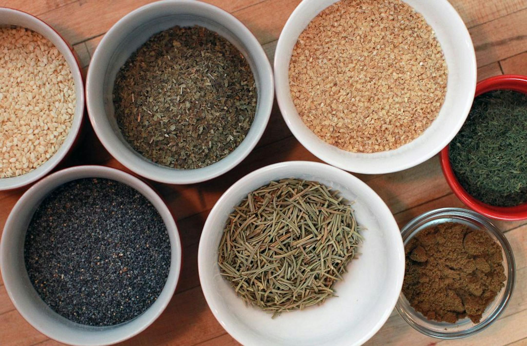 Step by step photos and cover beauty shot for topics: homemade crackers for appetizers for holidays [ TOM WALLACE � twallace@startribune.com _ Assignments #20025921A_ October 23, 2012_ SLUG: baking1108_ EXTRA INFORMATION: