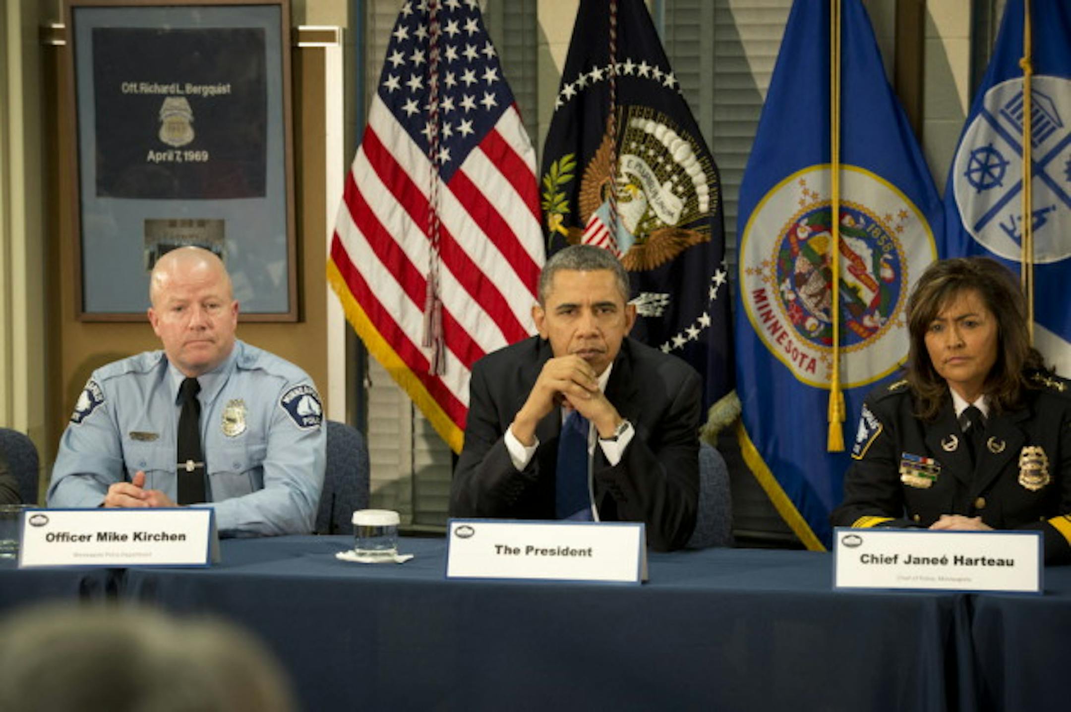 Officer Mike Kirchen with President Barack Obama