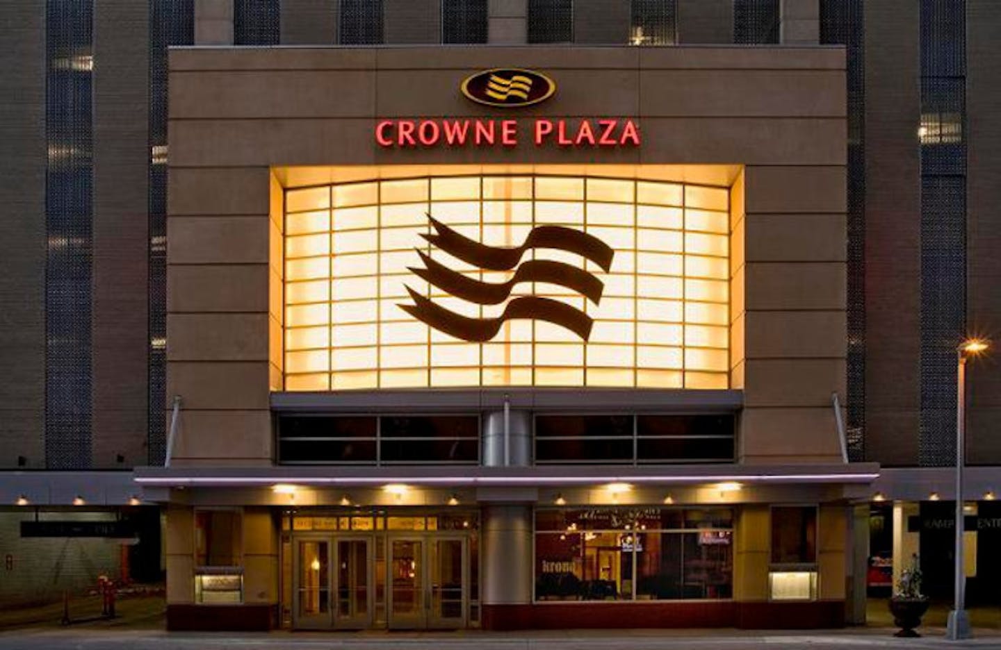 Downtown Minneapolis Crowne Plaza property sold will become