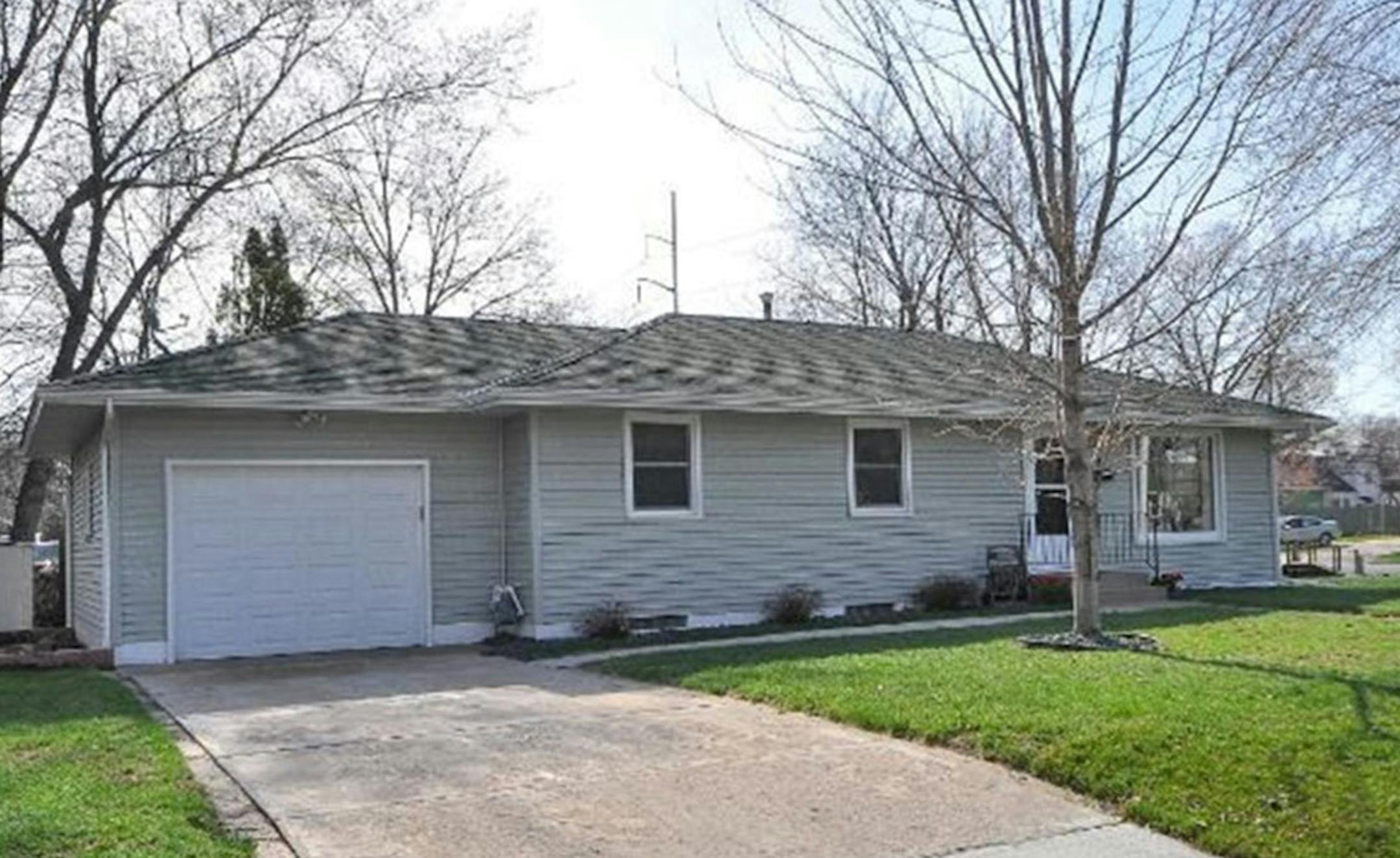 ... Osseo
Built in 1962, this three-bedroom, two-bath rambler has 1,785 finished square feet and features an eat-in kitchen, hardwood floors, full basement with family room and den, newer windows and siding and patio on a corner lot. Listed by Cynthia Gillette-Hurd, Re/Max Results, 612-384-1041.