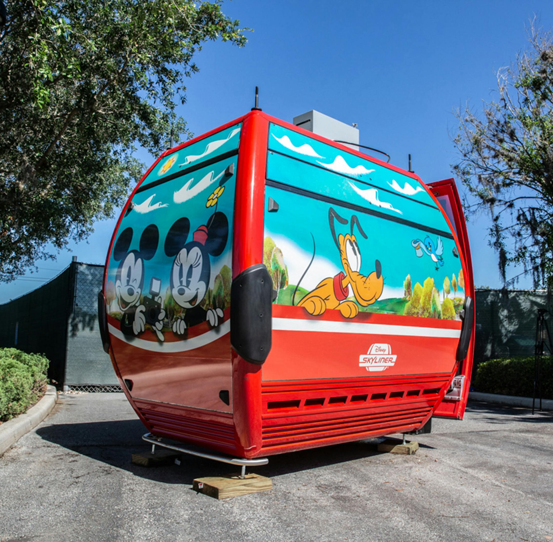 A sneak peek of Disney's new Skyliner transportation system, on Tuesday, April 16, 2019. (Sarah Espedido/Orlando Sentinel/TNS) ORG XMIT: 1363800
