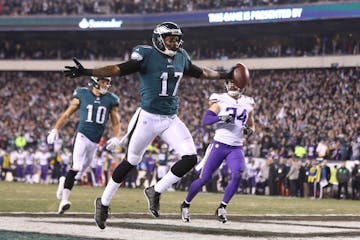 Philadelphia Eagles wide receiver Alshon Jeffery (17) celebrated as he scored on a 53-yard touchdown play in the second quarter against the Vikings in