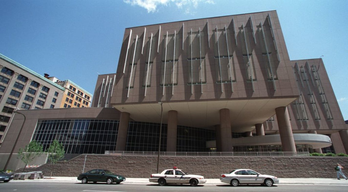 Fourth Av. side of the new jail showing the front entrance.