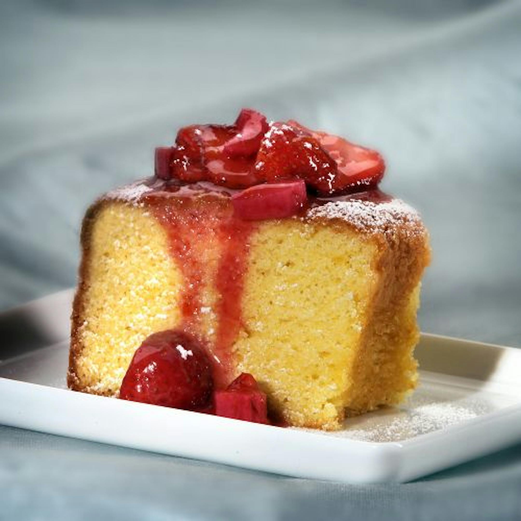Almond Cake With Strawberry-Rhubarb Sauce