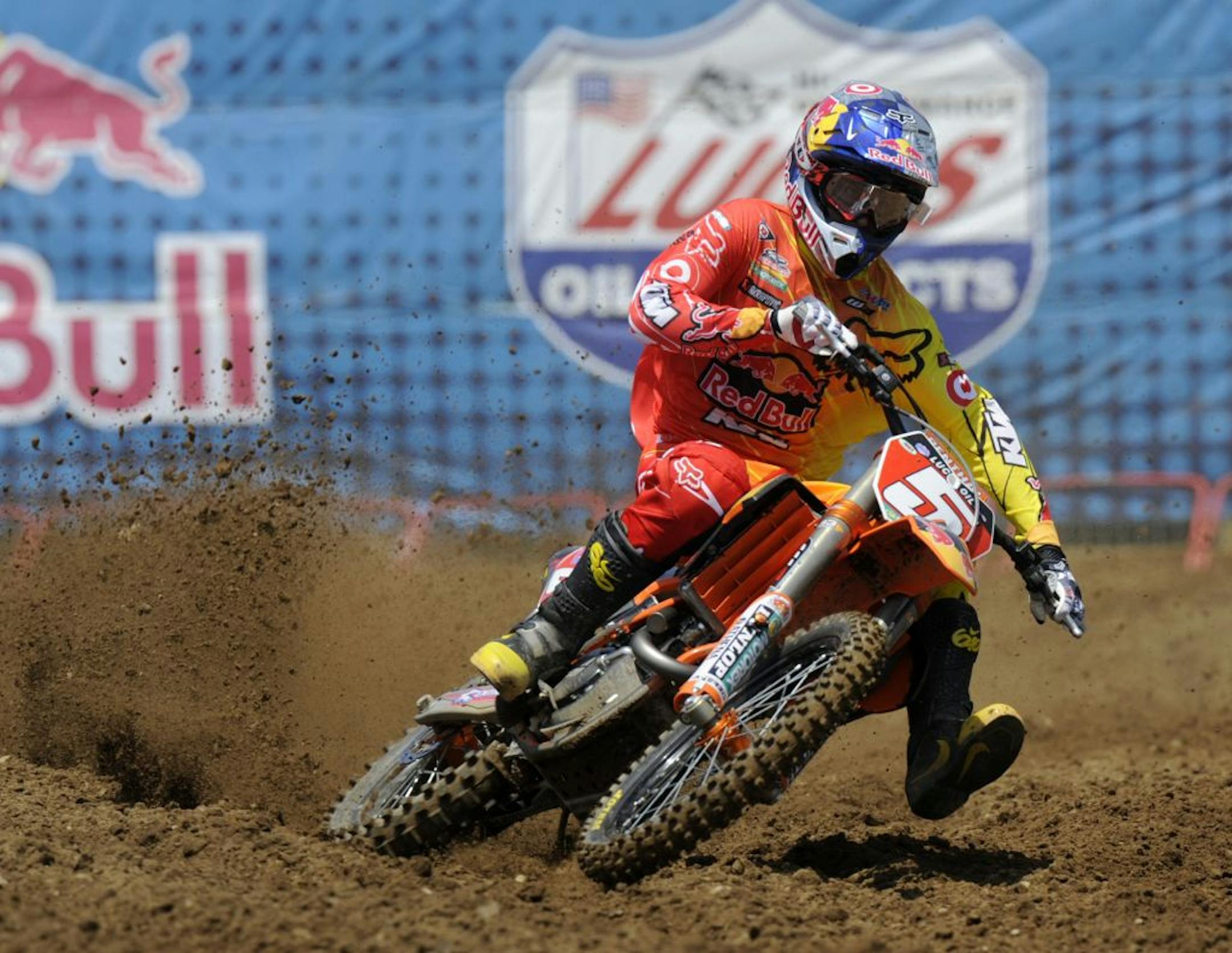 Ryan Dungey heads to a first-place finish during the first 450cc moto at the Redbull Redbud National Pro Motocross at Redbud MX in Buchanan, Mich., Saturday, July 7, 2012. Dungey swept both 450cc motos.