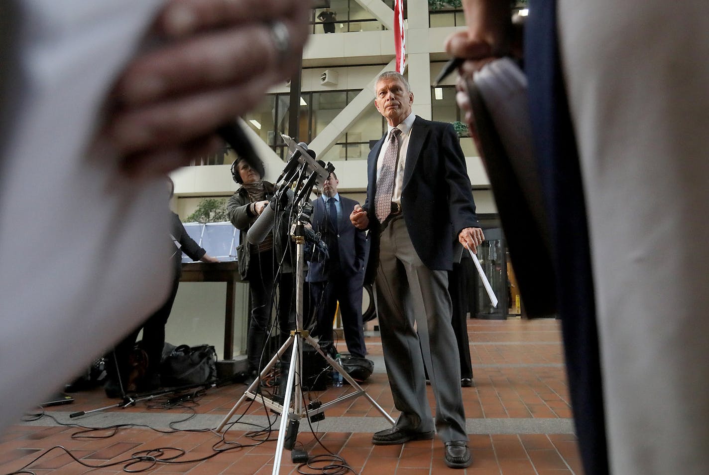 Former FBI special agent Steve Gilkerson, at podium, took questions from media members during a press conference at the Government Center to address Stearns County Sheriff Don Gudmundson's criticism of the FBI's handling of the Jacob Wetterling investigation and seen Tuesday, Oct. 2, 2018, in Minneapolis, MN. Gilkerson interviewed Danny Heinrich in February 1990, less than four months after Wetterling was kidnapped.] DAVID JOLES &#xef; david.joles@startribune.com A former FBI special agent who w