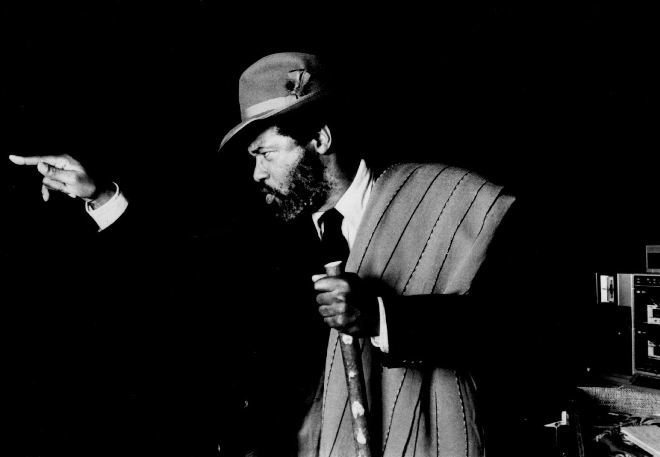 June 26, 1987 John O'Neal takes on the character of Junebug Jabbo Jones at the Actors THeatre. Actors Theatre presents John O'Neal in two evenings of comic monologues and stories about the Black American experience. O'Neal takes on the character of "Junebug Jabbo Jones" and weaves tales that are funny, often satirical, and critical. The New Yorker calls O'Neal "a very funny man .... a great actor."