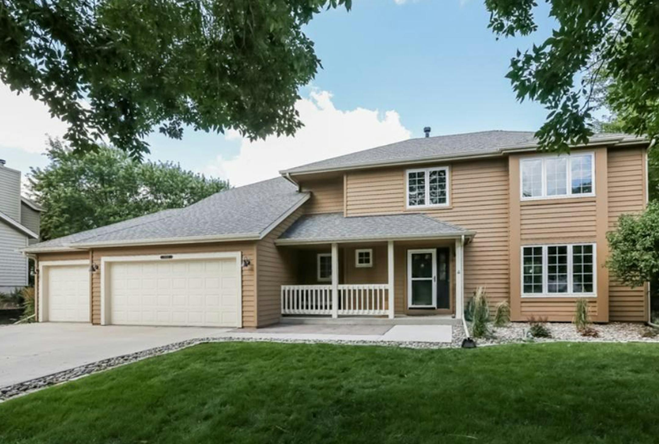 Lakeville
Built in 1990, this five-bedroom, four-bath house has 3,012 finished square feet and features four bedrooms on one level, formal dining room, hardwood floors, granite kitchen countertops, fireplace, full finished walkout basement and deck. Listed by Bill Jensen, Coldwell Banker Burnet, 612-701-9264.