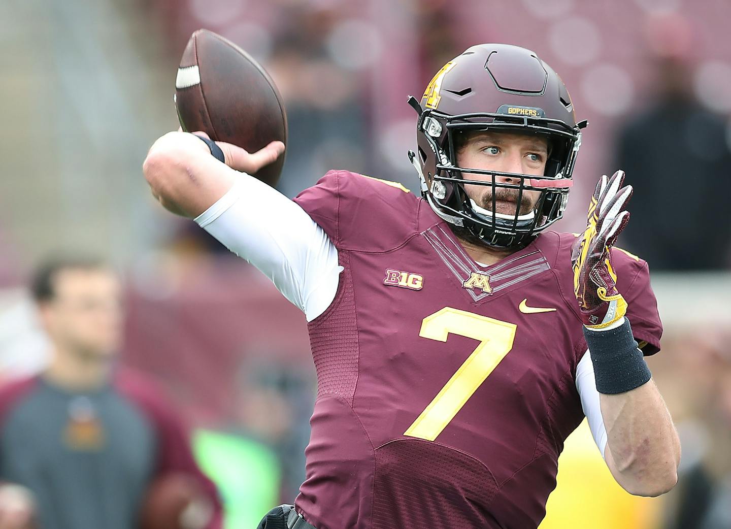 Minnesota quarterback Mitch Leidner