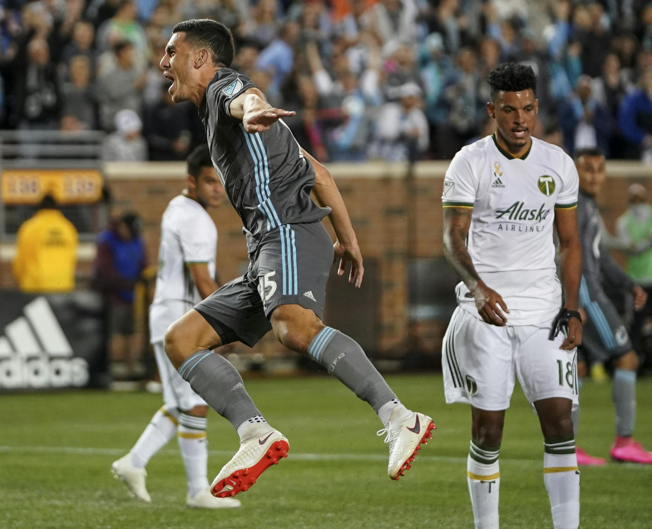 Minnesota United defender Michael Boxall (15) celebrated after scoring a first half goal against the Portland Timbers in the first half. ] AARON LAVINSKY • aaron.lavinsky@startribune.com Minnesota United FC played the Portland Timbers on Saturday, Sept. 22, 2018 at TCF Bank Stadium in Minneapolis, Minn.