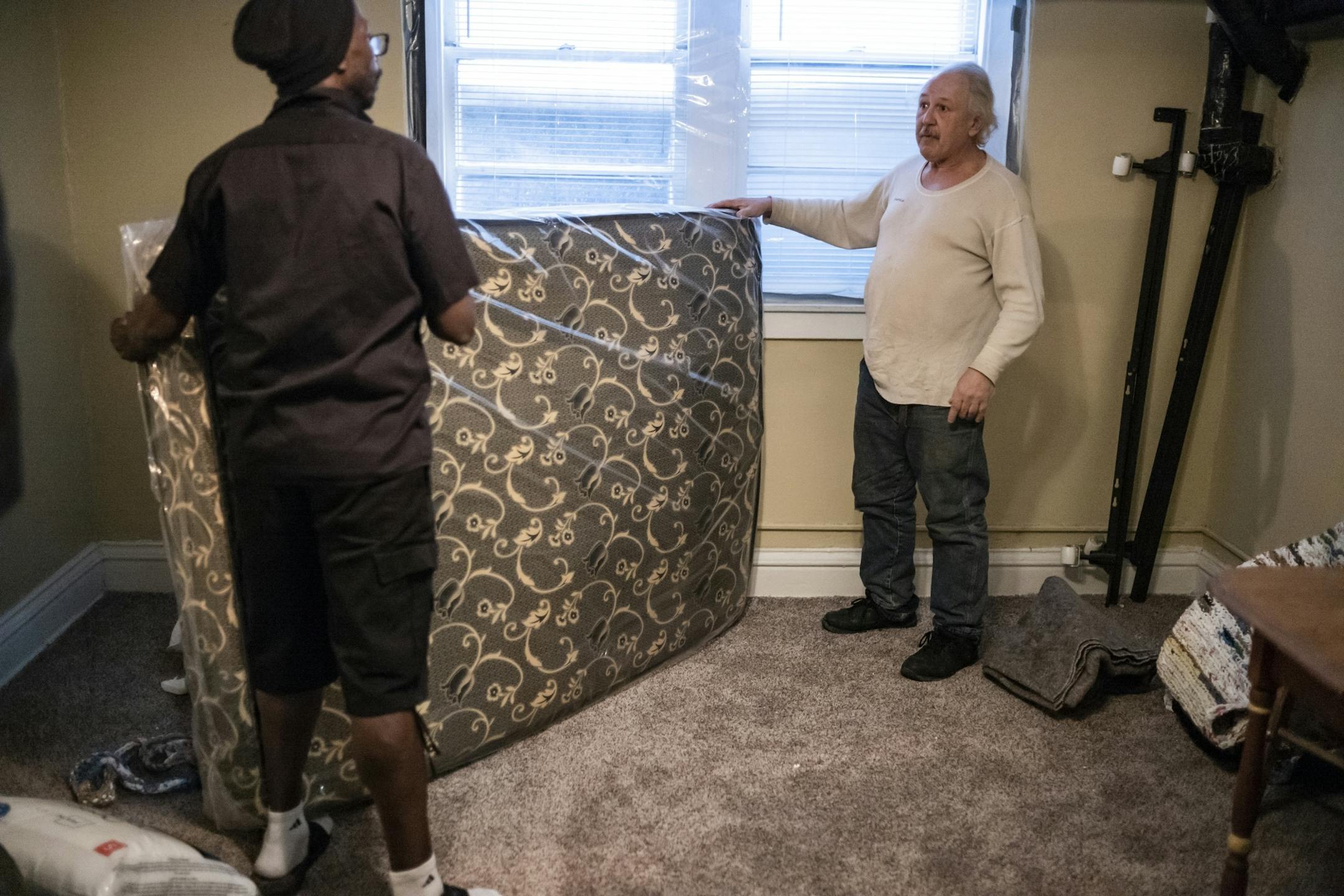 With the help of Housing Coordinator Genevieve Pelrine of Start Today Hennepin, Robert Kleen was able to get an affordable lease on a studio in downtown Minneapolis. It was all in nick of time, as Kleen's homeless camp was removed and no longer available to him.