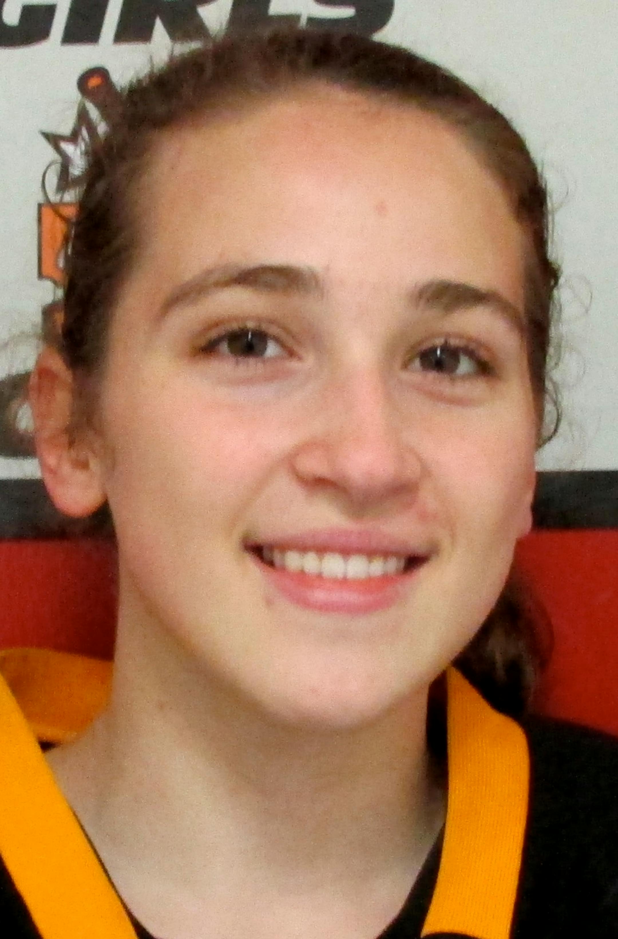 Hanna Zavoral, St. Paul Highland Park/St. Paul Blades hockey, sr., 2016-17