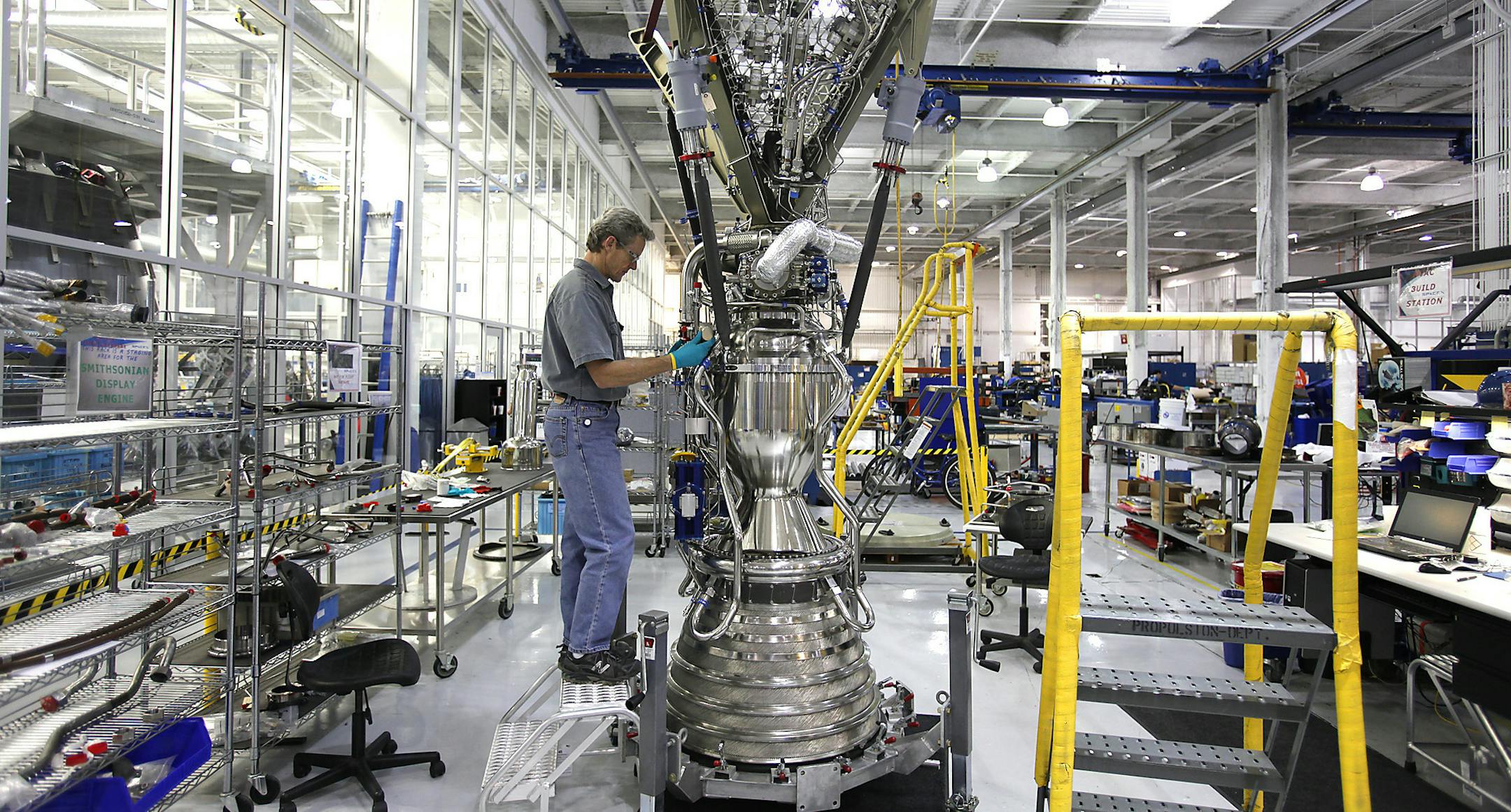 Americans are saying that jobs are plentiful, but that their incomes are lagging behind the cost of living. (Brian van der Brug/Los Angeles Times)