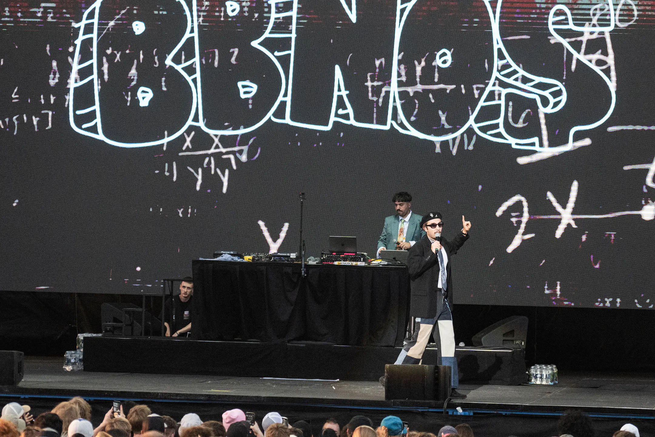 Oppy Rapper Review: Poppy Minnesota rapper Yung Gravy is all fluff at fair grandstand